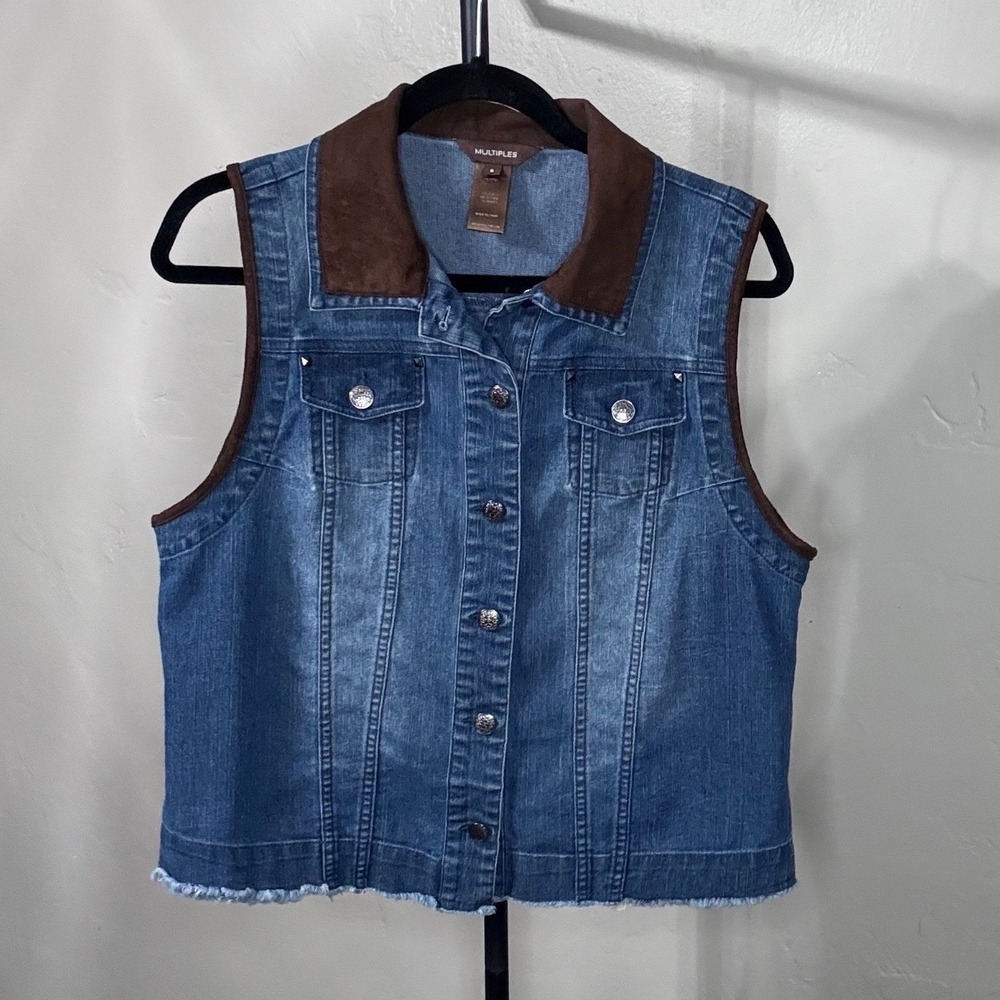Multiples Blue Denim Vest Faux Suede Collar Studded M4202V24 Small